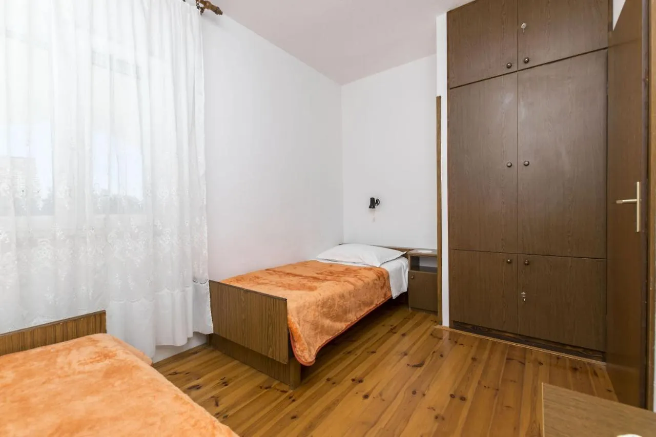 Apartments Neda Trogir