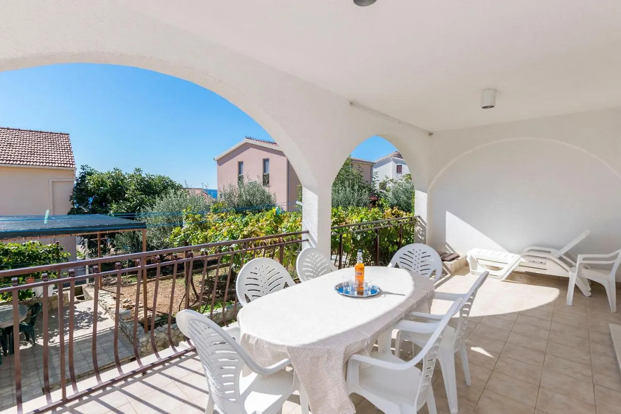 Apartments Neda Trogir